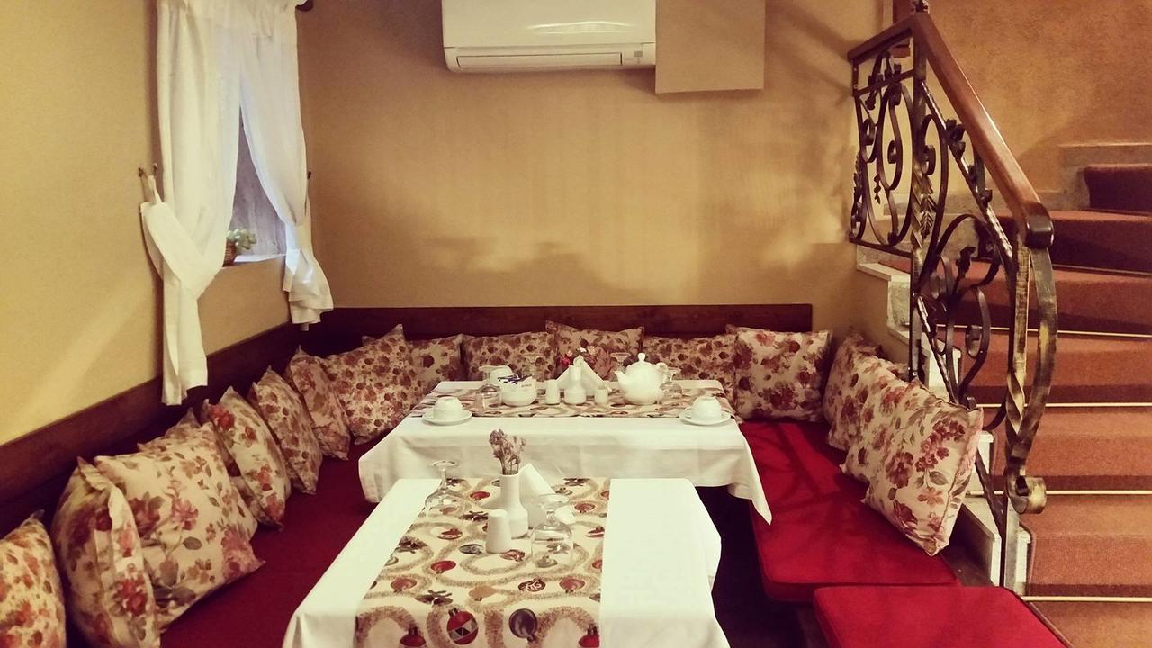 60 Hotel Tirana
