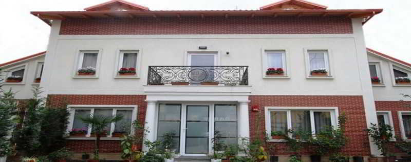 60 3* Tirana