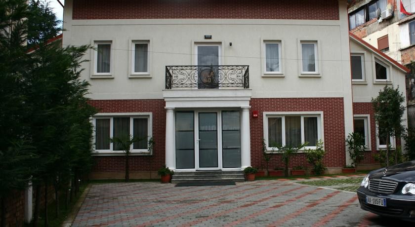 60 3* Tirana